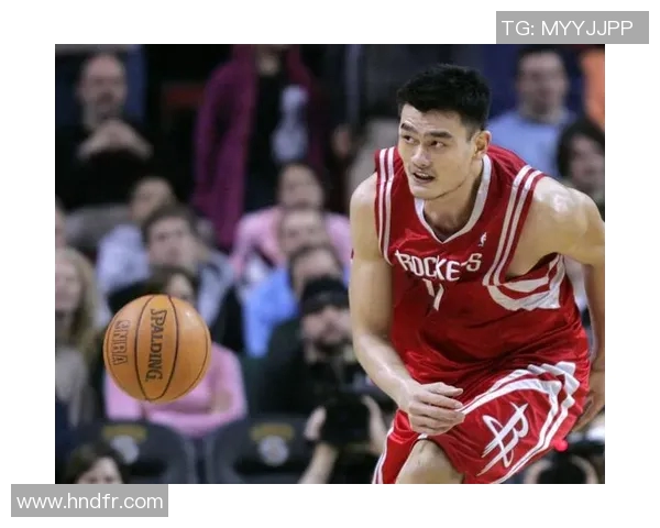 姚明在NBA季前赛中的精彩表现与职业生涯回顾 姚明在NBA季前赛中的精彩表现与职业生涯回顾