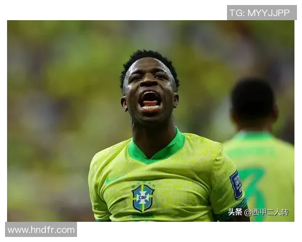 全球足球明星风采展示与个人简介一览 全球足球明星风采展示与个人简介一览