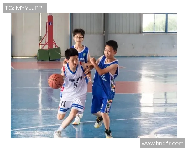 学生篮球明星的成长之路与梦想追逐的精彩瞬间 学生篮球明星的成长之路与梦想追逐的精彩瞬间